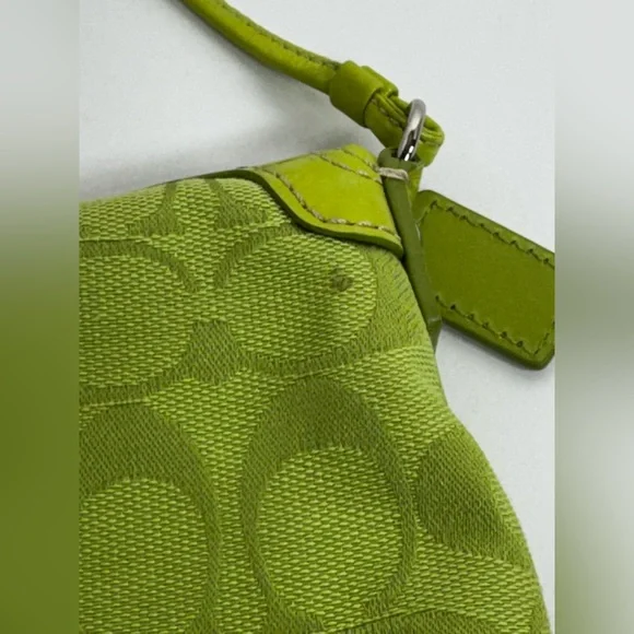Coach Signature Lime Green Mini Convertible Shoulder/Wristlet bag - Picture 6 of 16